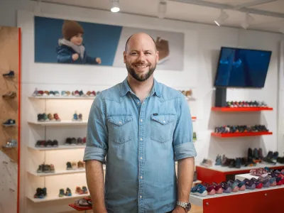 Portraitbild von Oliver Maurer