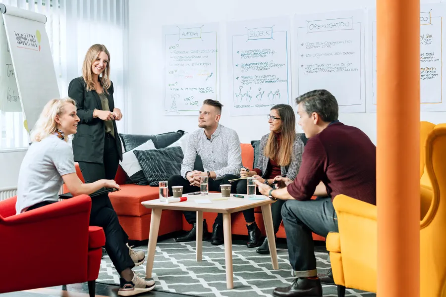 Workshopsituation mit mehreren Personen